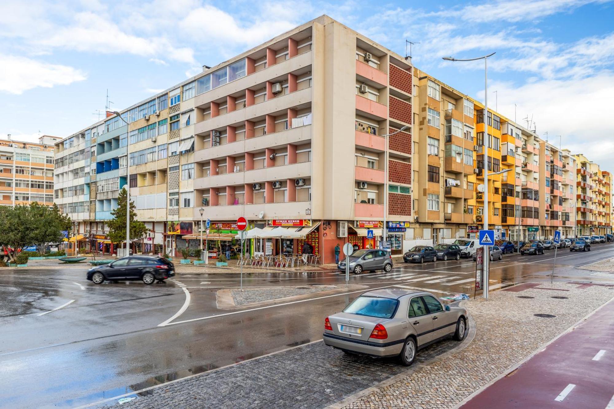 Mia * Setubal